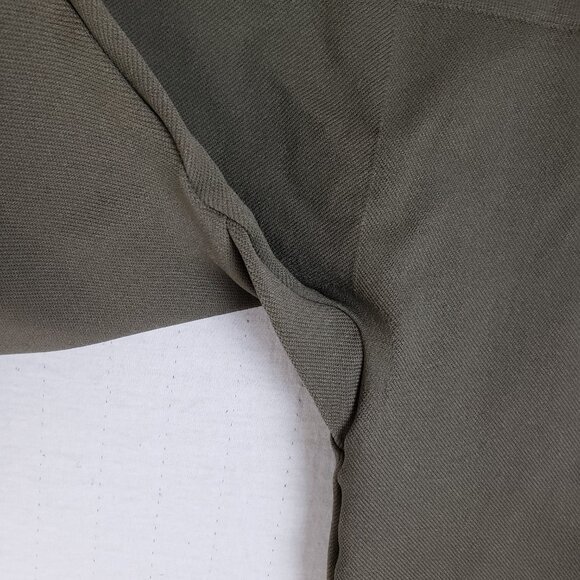 SPANX Look at Me Now Seamless Cropped Leggings Olive Green High Waisted size M - Picture 8 of 11